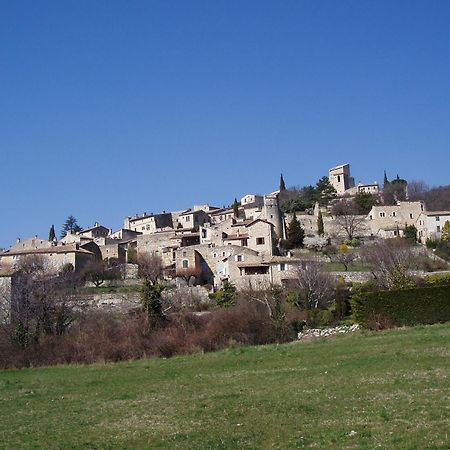 Logis Hotel Les Hospitaliers Le Poet-Laval Bagian luar foto